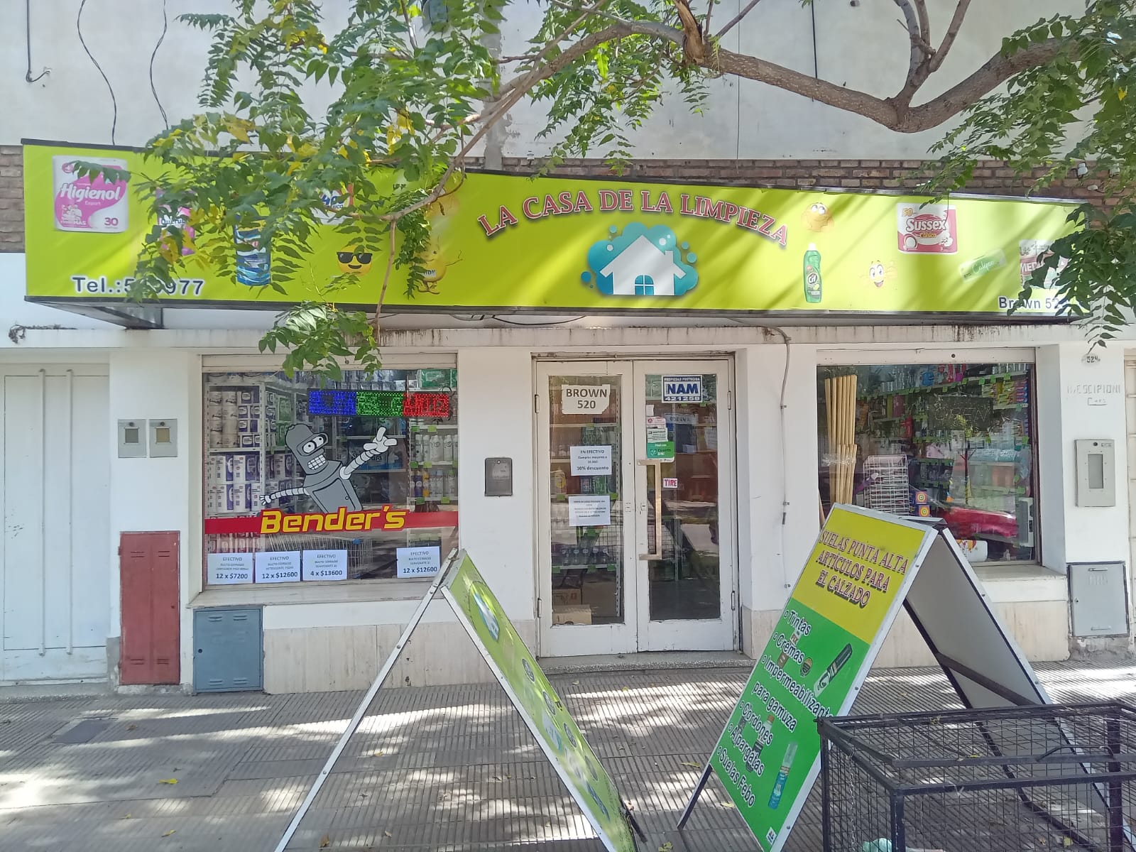 Local CasaLim en Brown 520