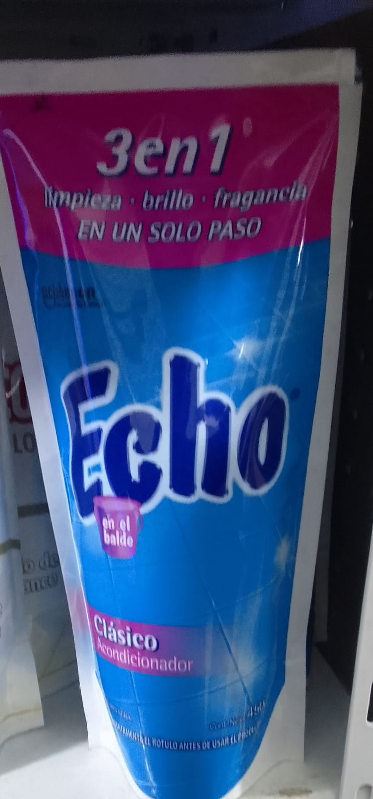 Producto placeholder de Echo en el balde acondicionador piso 450cm3