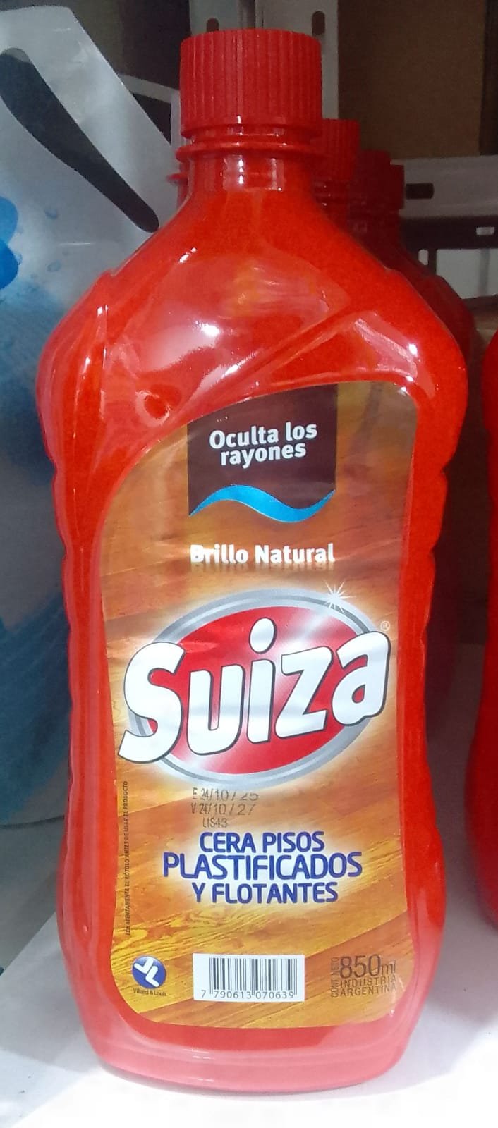 Producto placeholder de Cera liquida pisos plastificados flotantes suiza 850ml