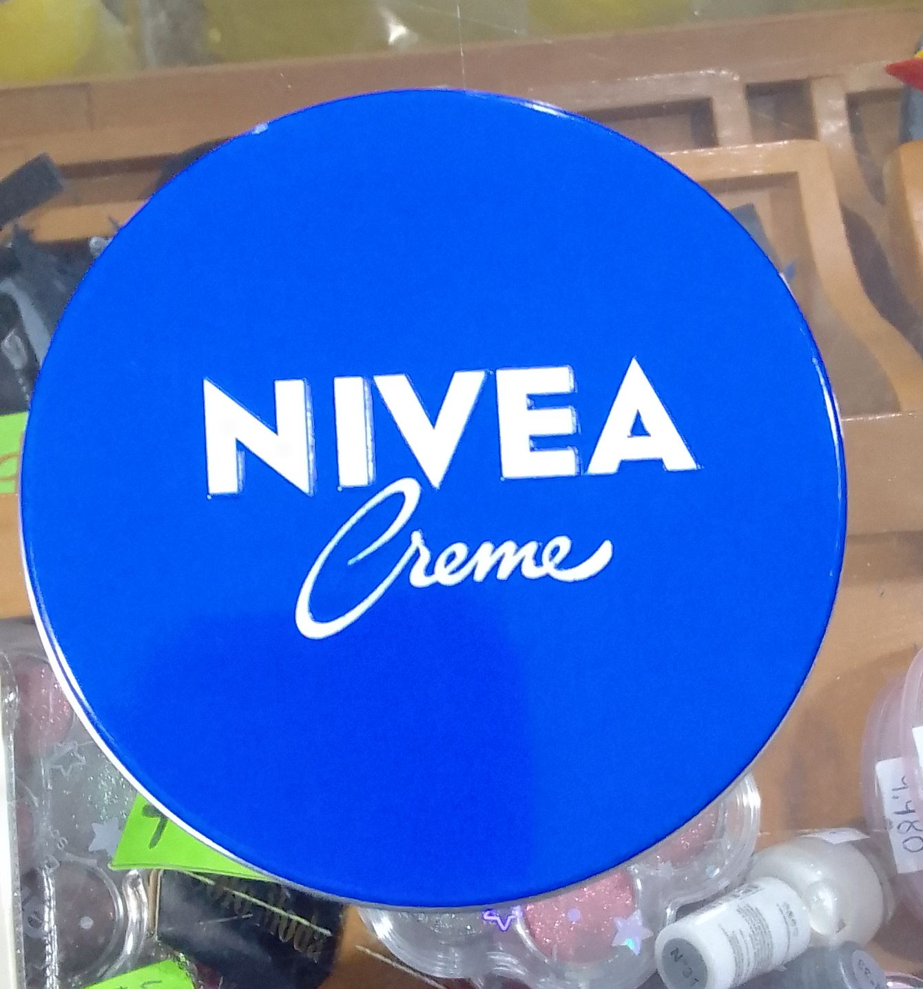Producto placeholder de Crema nivea lata 60ml